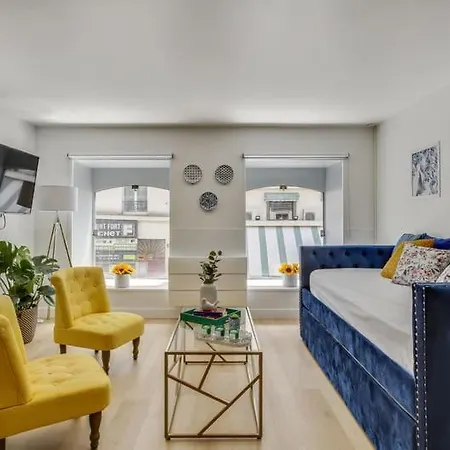 Apartment Modern French Studio Charm In The City *