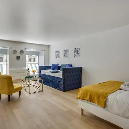 Modern French Studio Charm In The City Apartment Paris